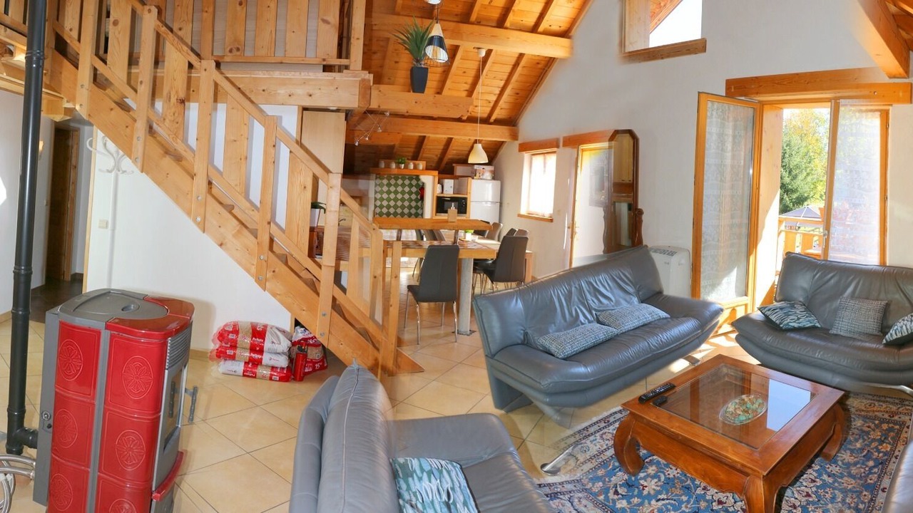 Photo of Livingroom in Eteaux