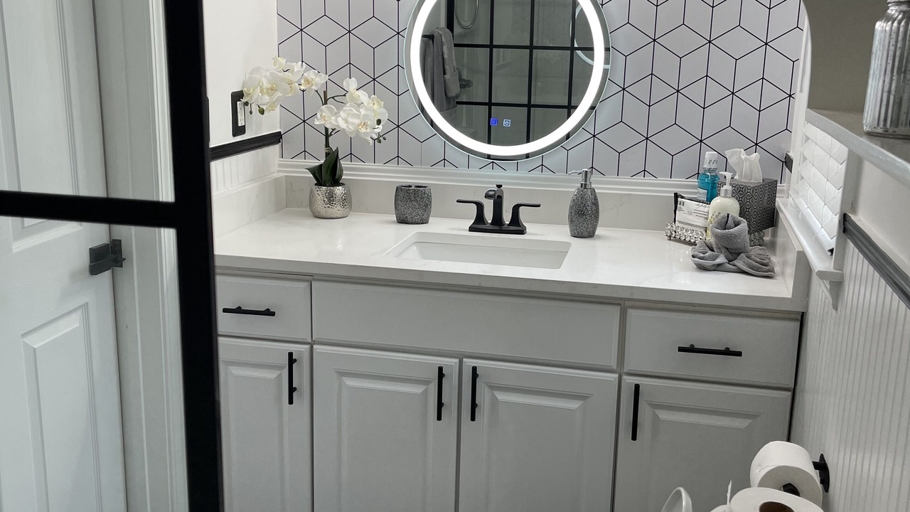 Photo of Bathroom in Apex