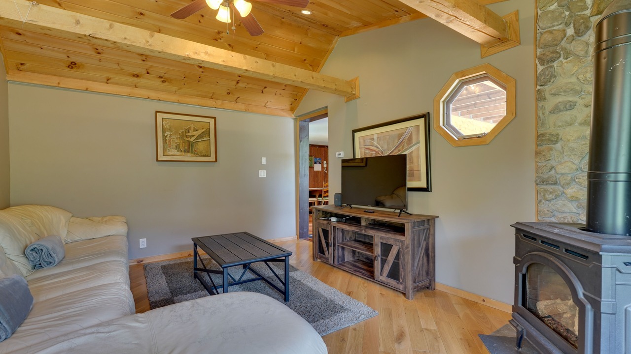 Photo of Bedroom in Stockbridge