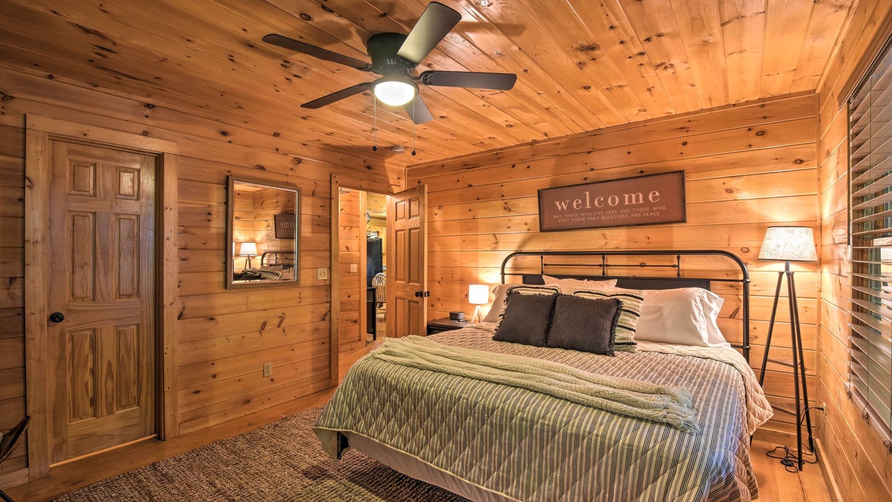 Photo of Bedroom in McCaysville