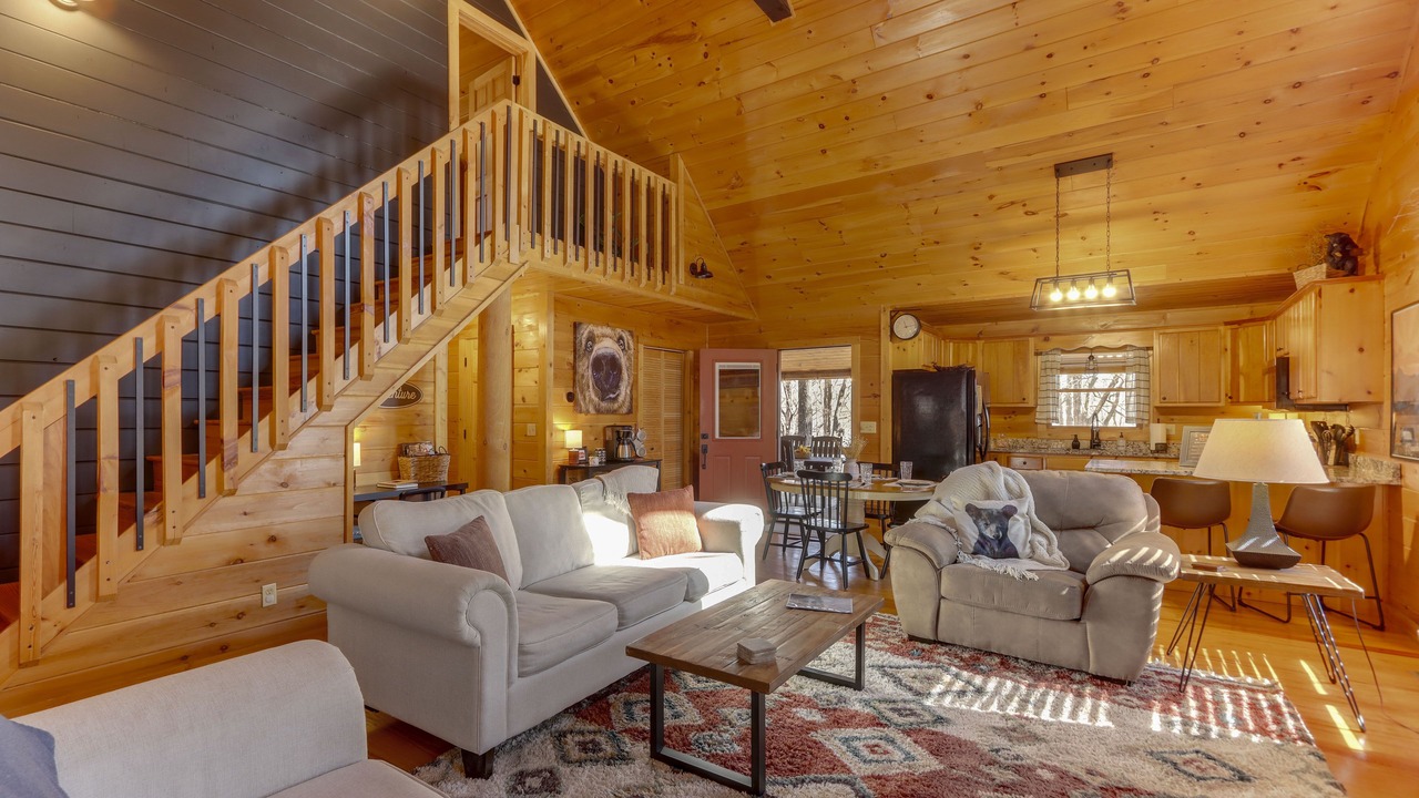 Photo of Bedroom in McCaysville