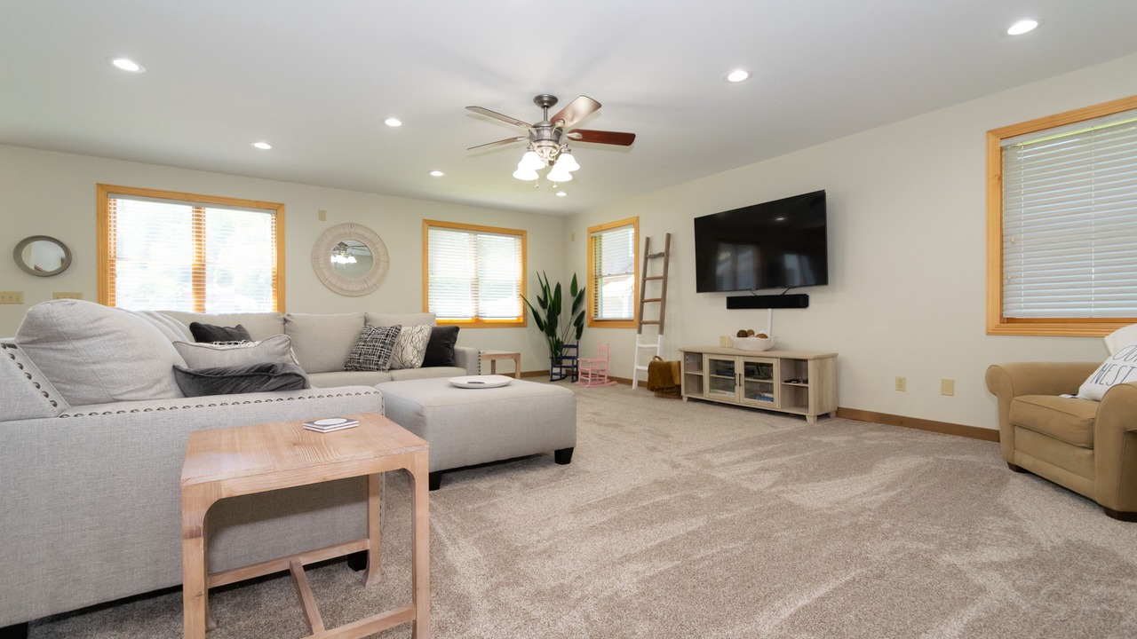 Photo of Livingroom in Wolcott