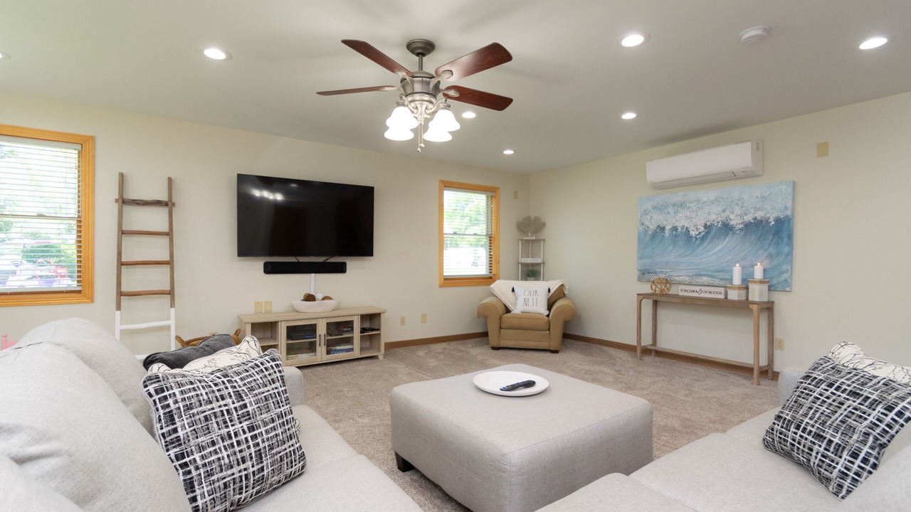 Photo of Livingroom in Wolcott