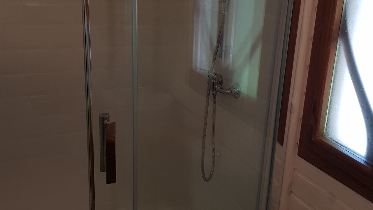 Photo of Bathroom in Pezens