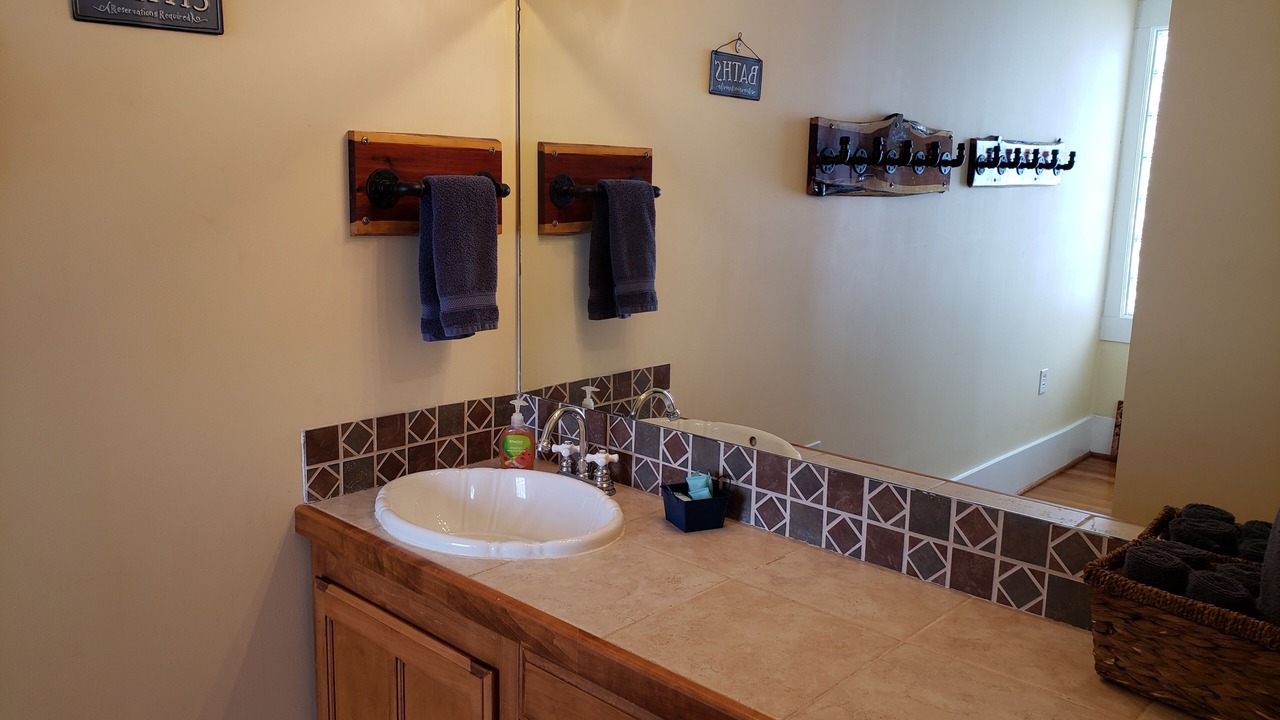 Photo of Bathroom in Flomot