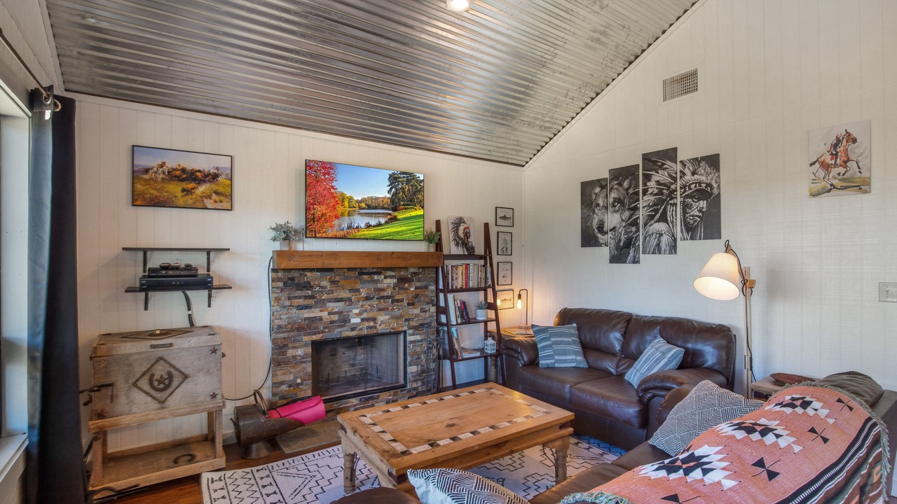 Photo of Bedroom in Llano County