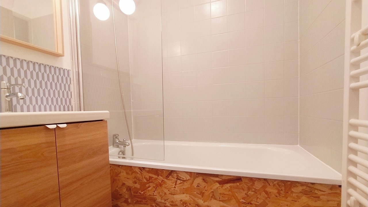 Photo of Bathroom in Equemauville