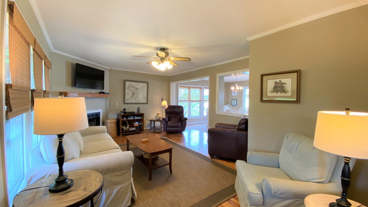 Photo of Livingroom in Edisto Island