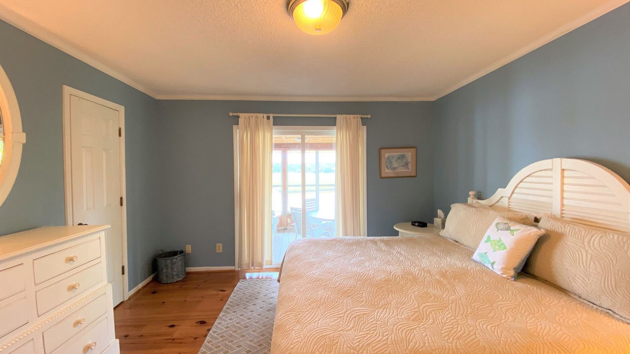 Photo of Bedroom in Edisto Island