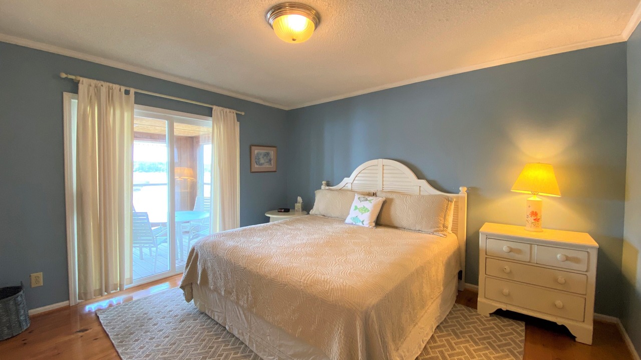 Photo of Bedroom in Edisto Island