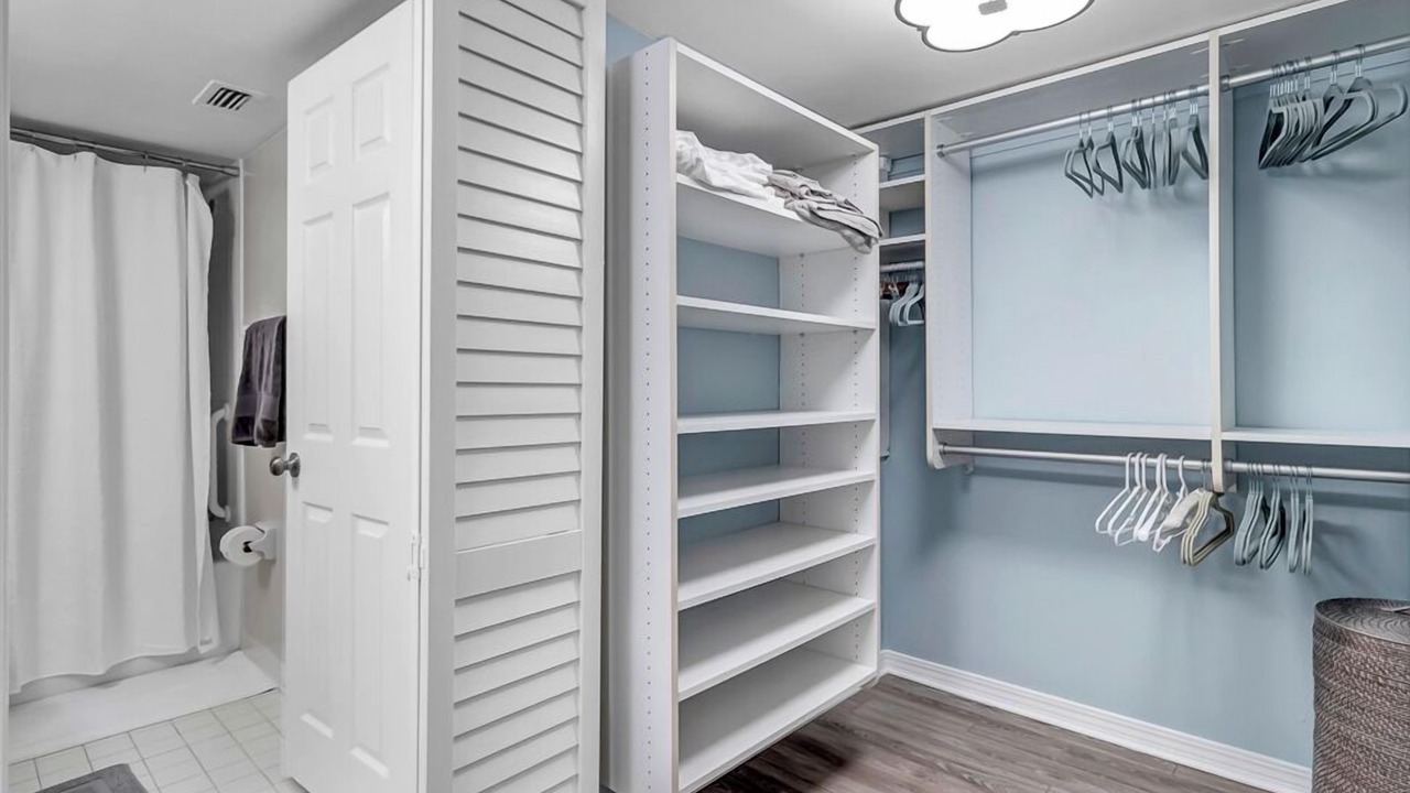 Photo of Bathroom in Sawgrass