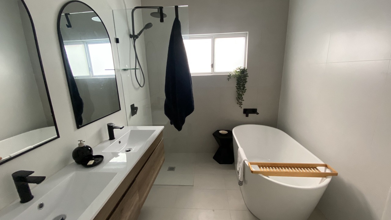 Photo of Bathroom in Karraganbah
