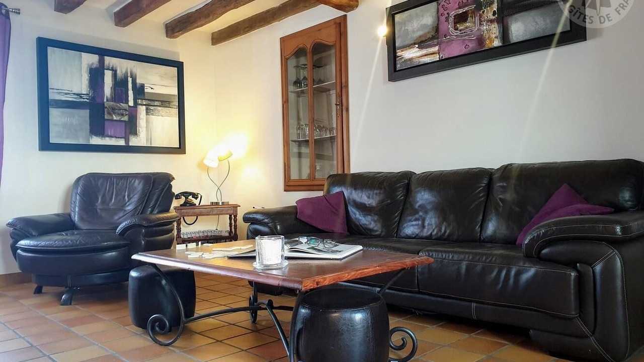 Photo of Livingroom in Neuilly-en-Vexin