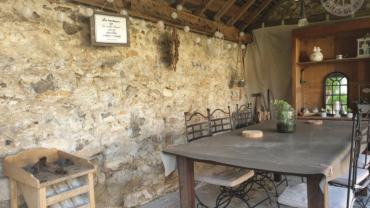 Photo of Outdoor in Neuilly-en-Vexin