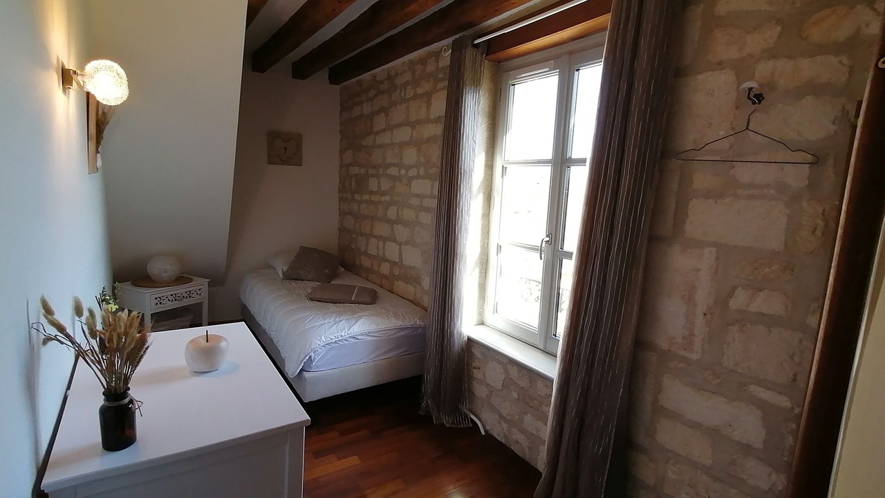 Photo of Others in Neuilly-en-Vexin