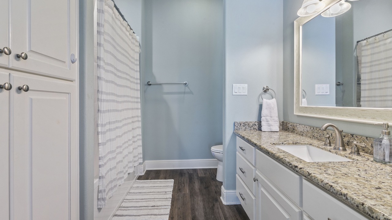 Photo of Bathroom in Hackberry
