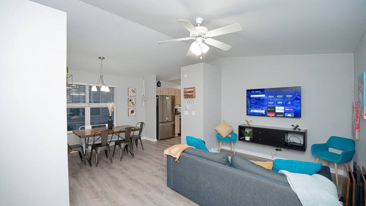 Photo of Livingroom in St. Louis