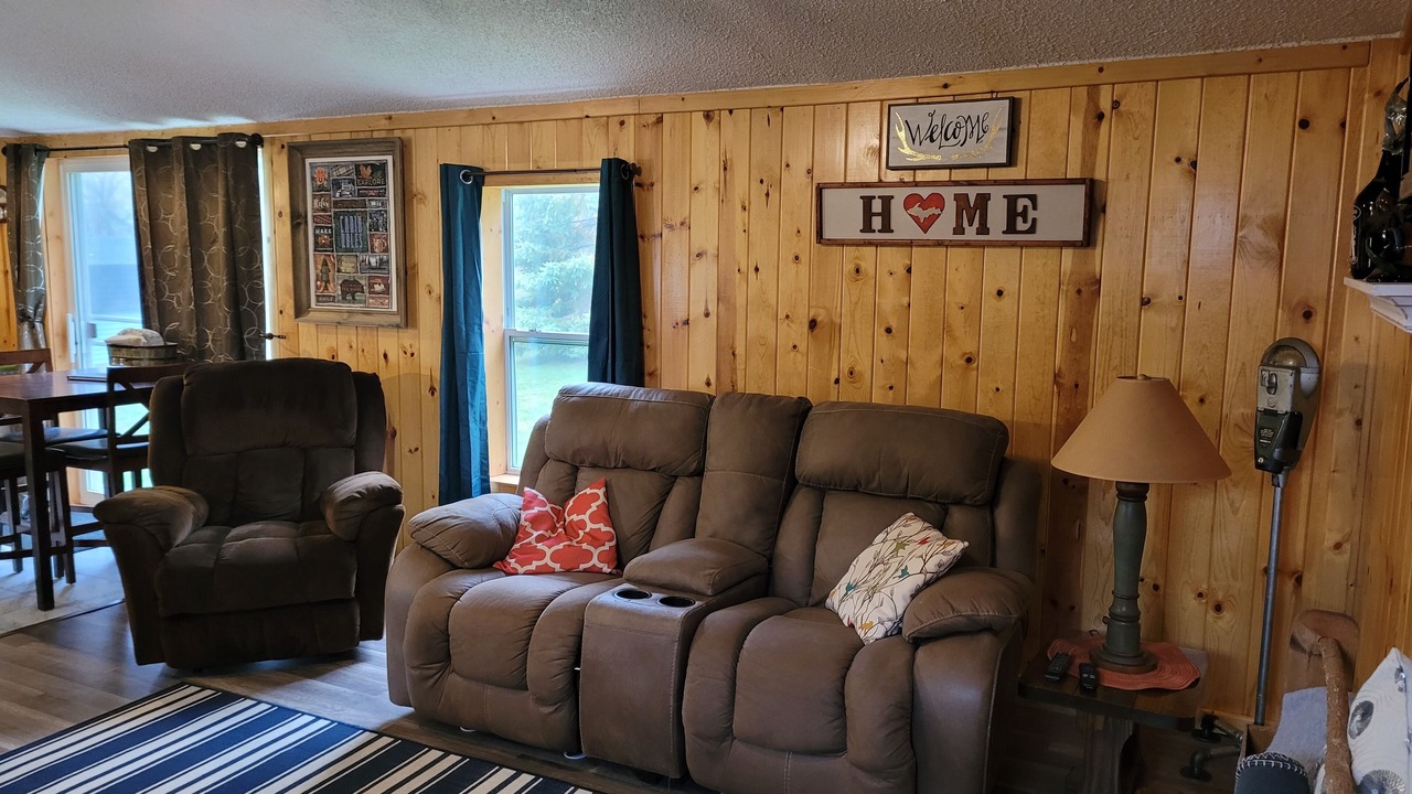 Photo of Livingroom in Bessemer