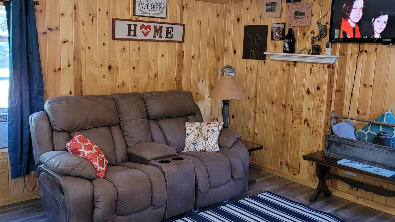 Photo of Livingroom in Bessemer