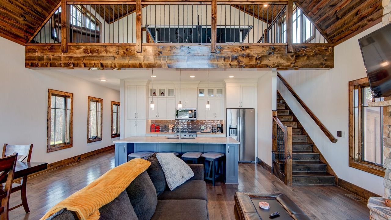 Photo of Livingroom in Elk Park