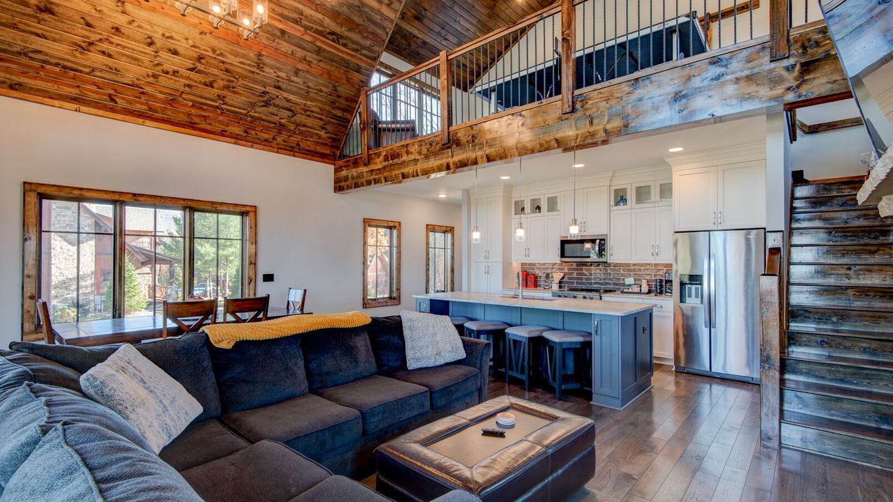 Photo of Livingroom in Elk Park