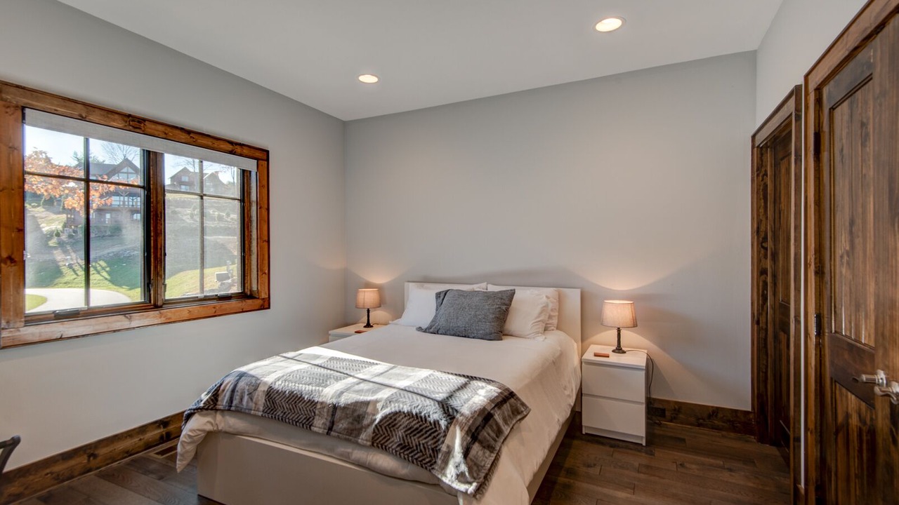 Photo of Bedroom in Elk Park