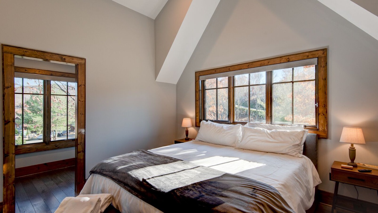 Photo of Bedroom in Elk Park