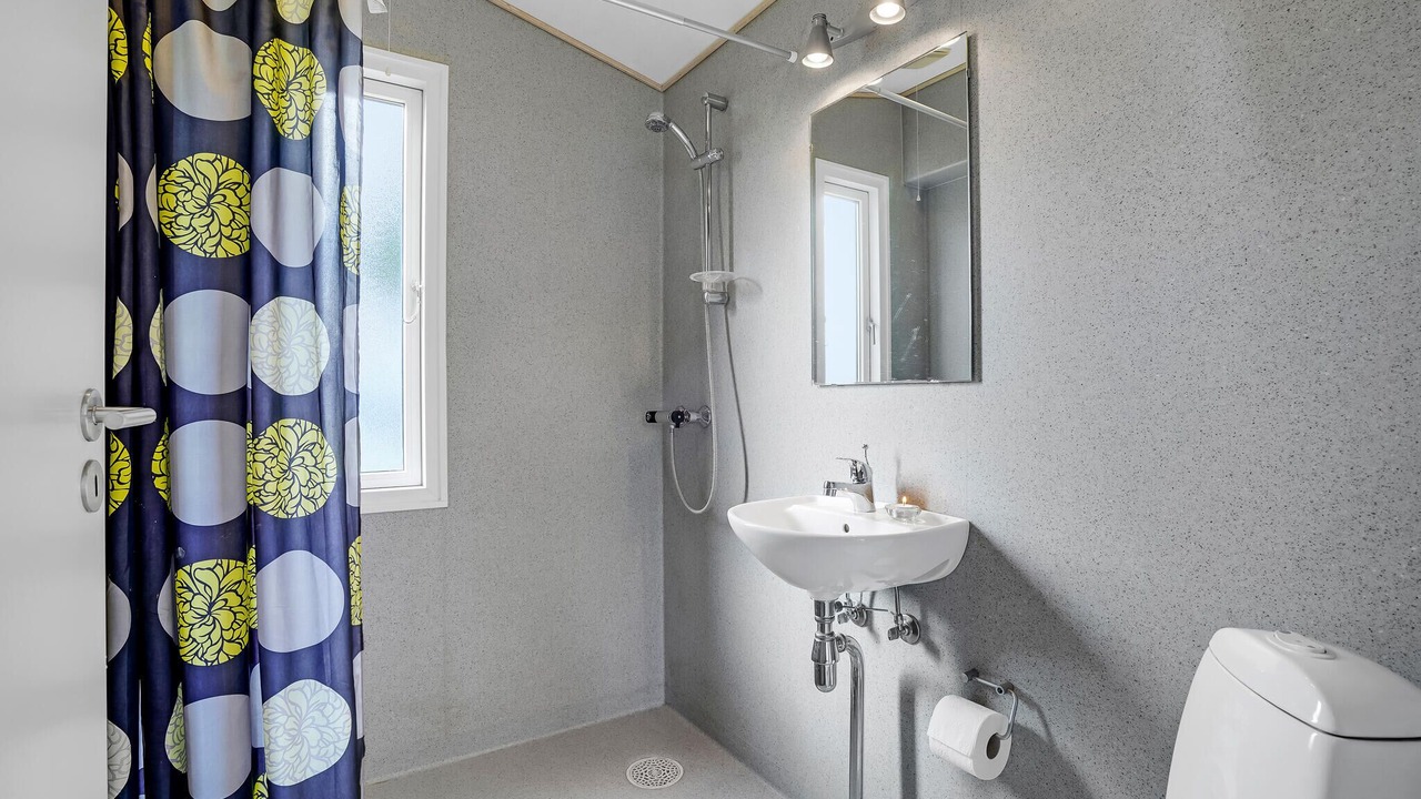 Photo of Bathroom in Agger