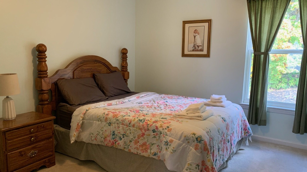 Photo of Bedroom in Mehlville