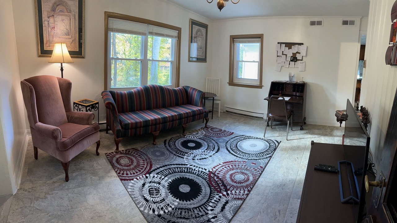 Photo of Livingroom in Lynchburg
