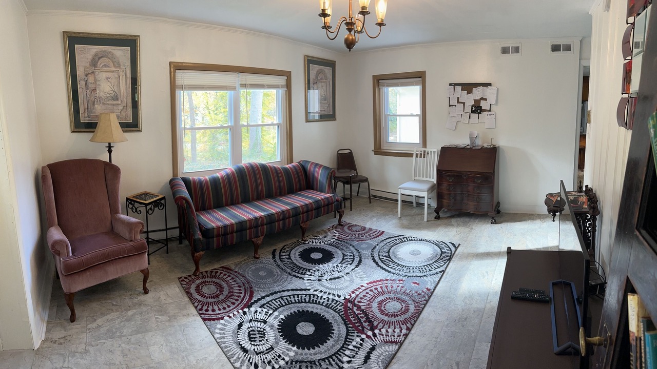 Photo of Livingroom in Lynchburg