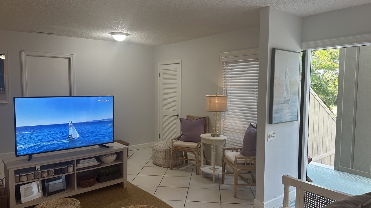 Photo of Livingroom in Jupiter