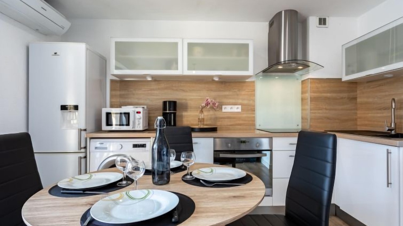 Photo of Bedroom in Les Hauts de Canet