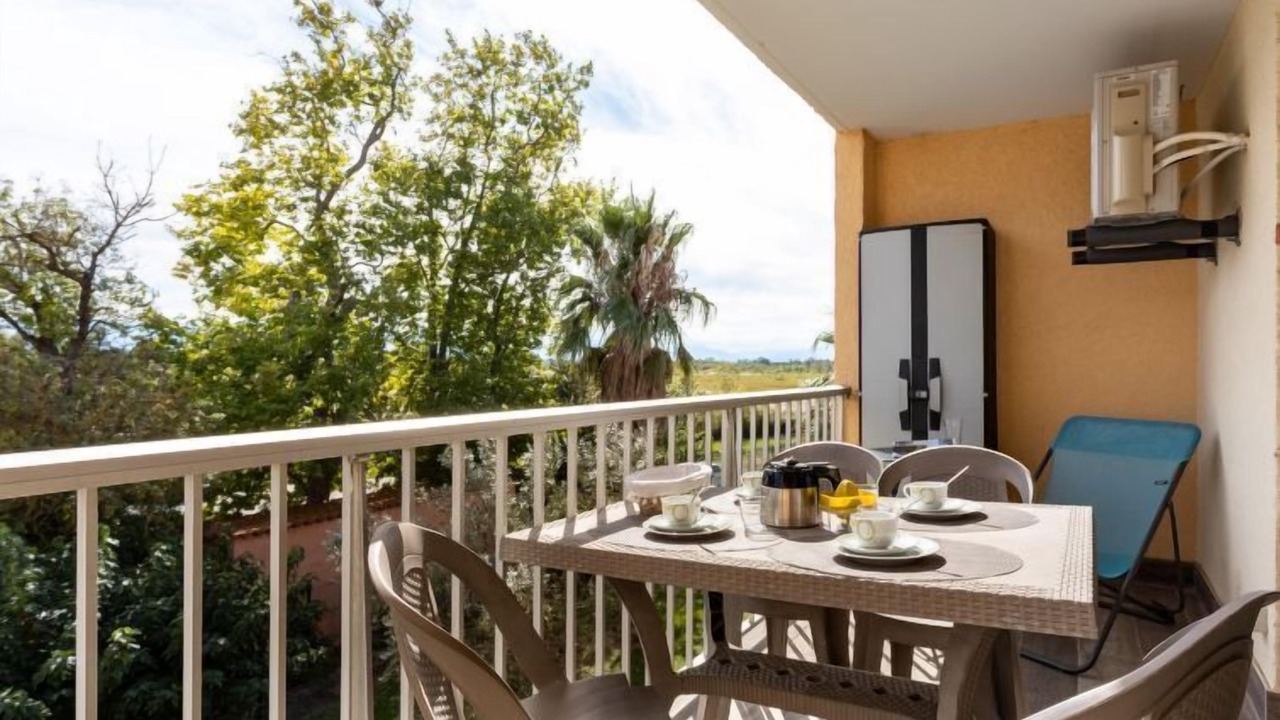 Photo of Others in Les Hauts de Canet