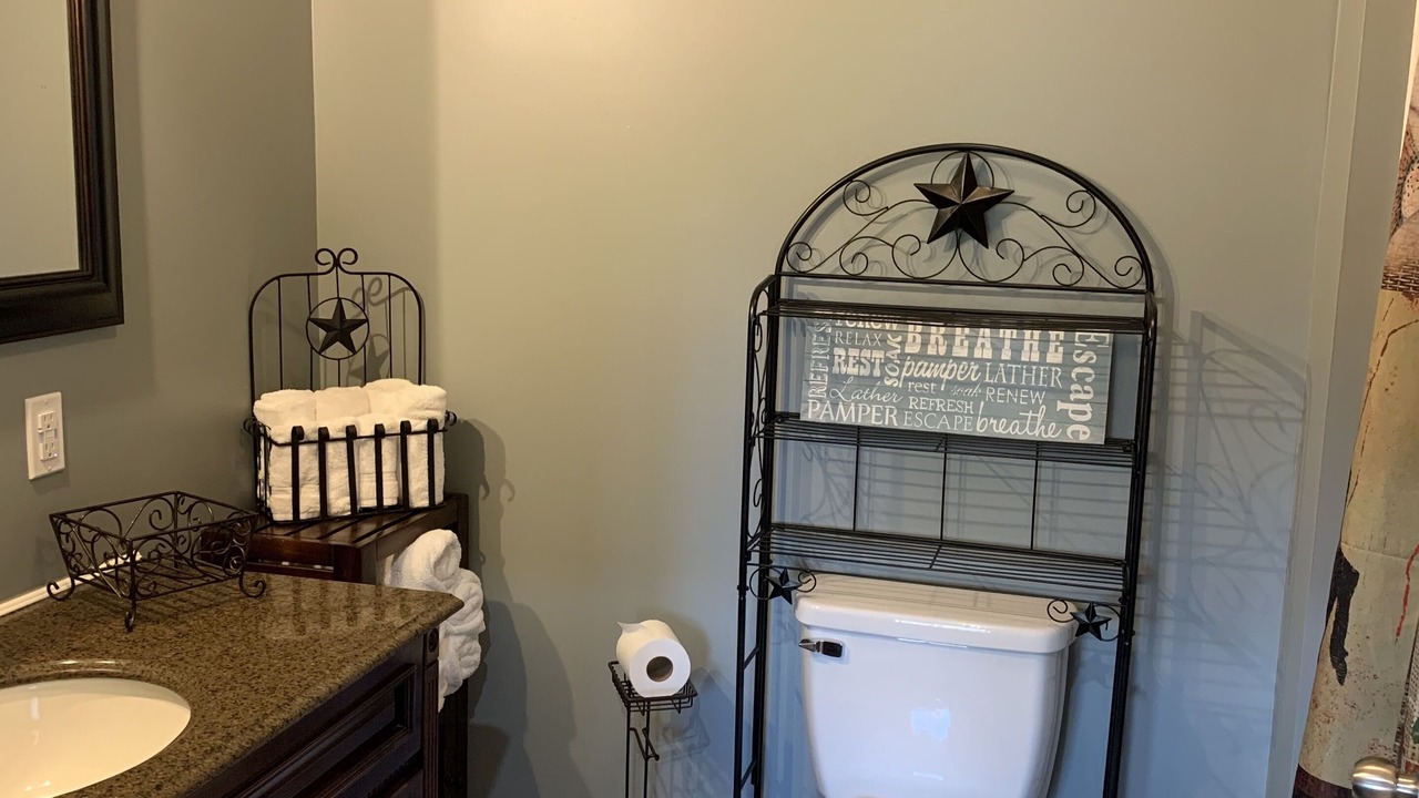 Photo of Bathroom in Waterport