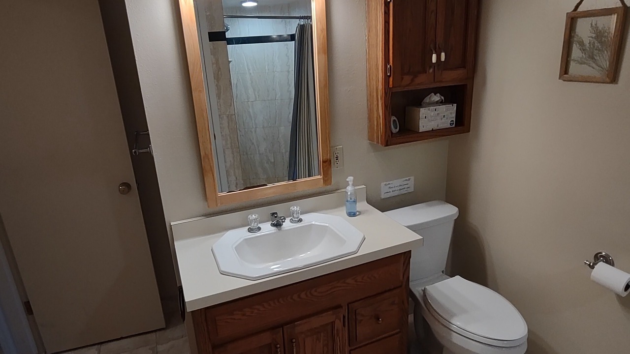Photo of Bathroom in Honey Creek