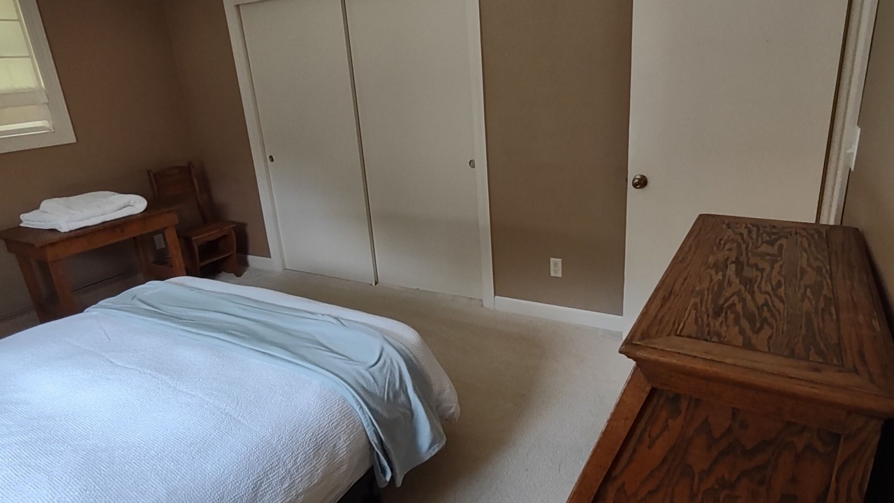 Photo of Bedroom in Honey Creek