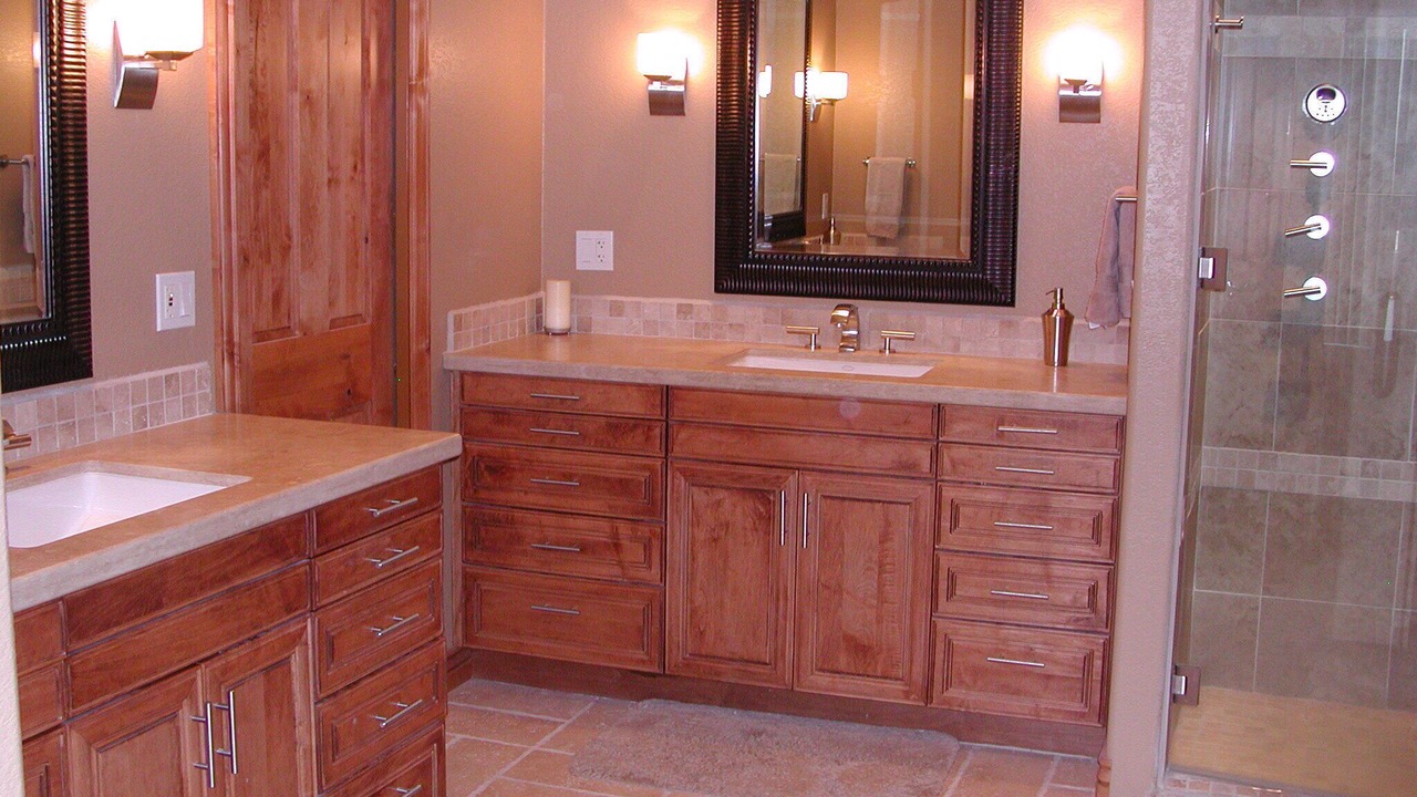 Photo of Bathroom in Velvet Shadows