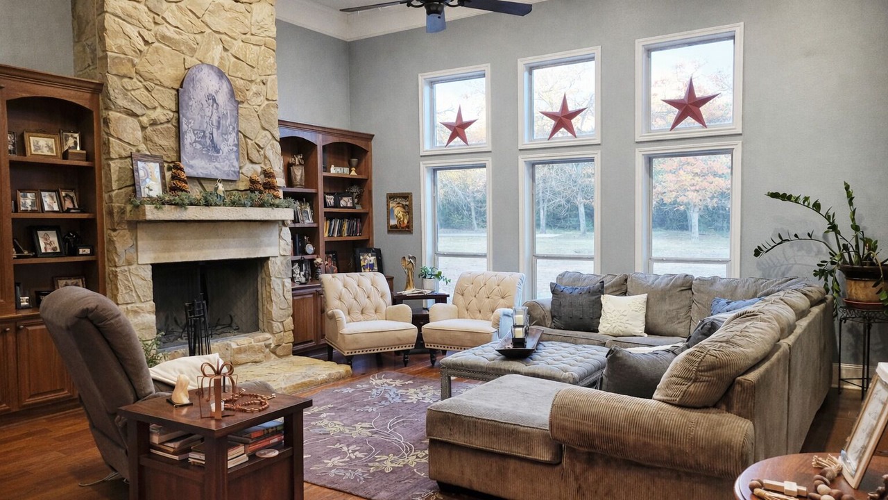 Photo of Livingroom in Navasota
