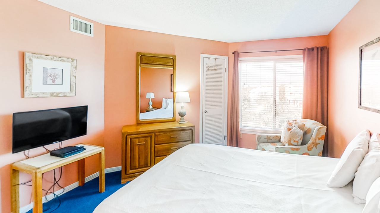 Photo of Bedroom in Fort Morgan
