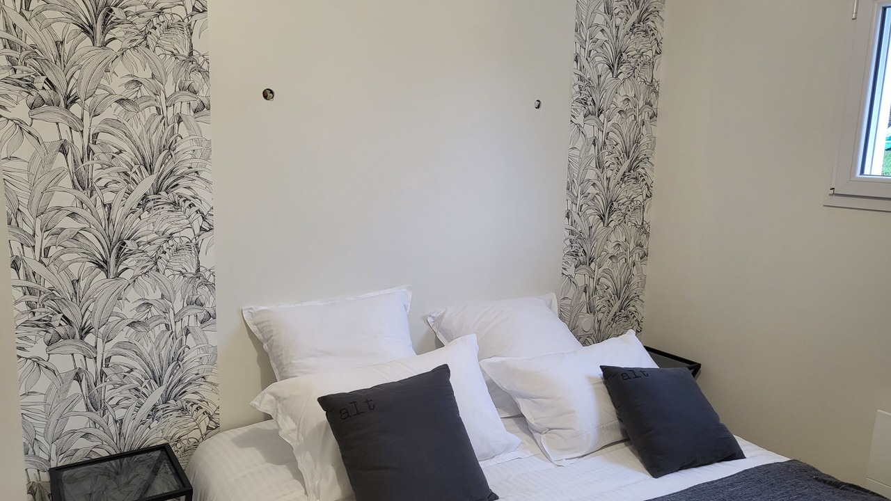 Photo of Bedroom in Saint-Michel-Mont-Mercure