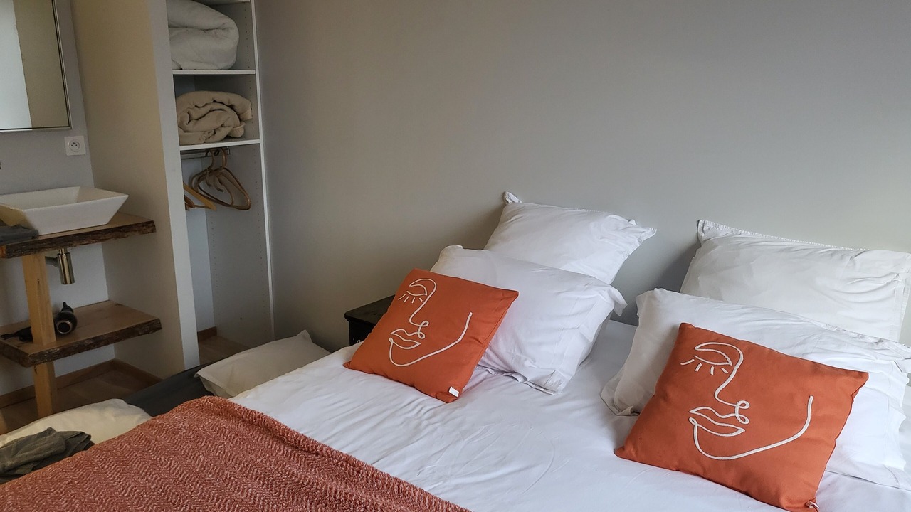 Photo of Bedroom in Saint-Michel-Mont-Mercure