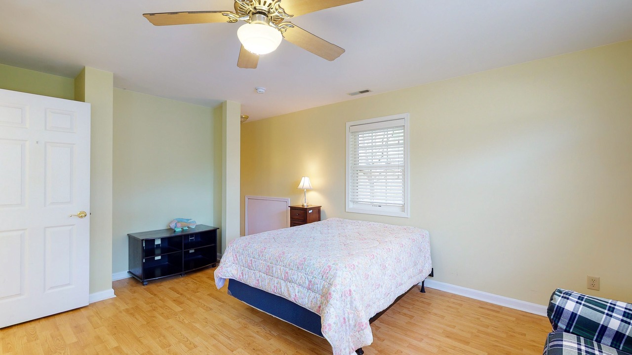 Photo of Bedroom in Bethany Beach