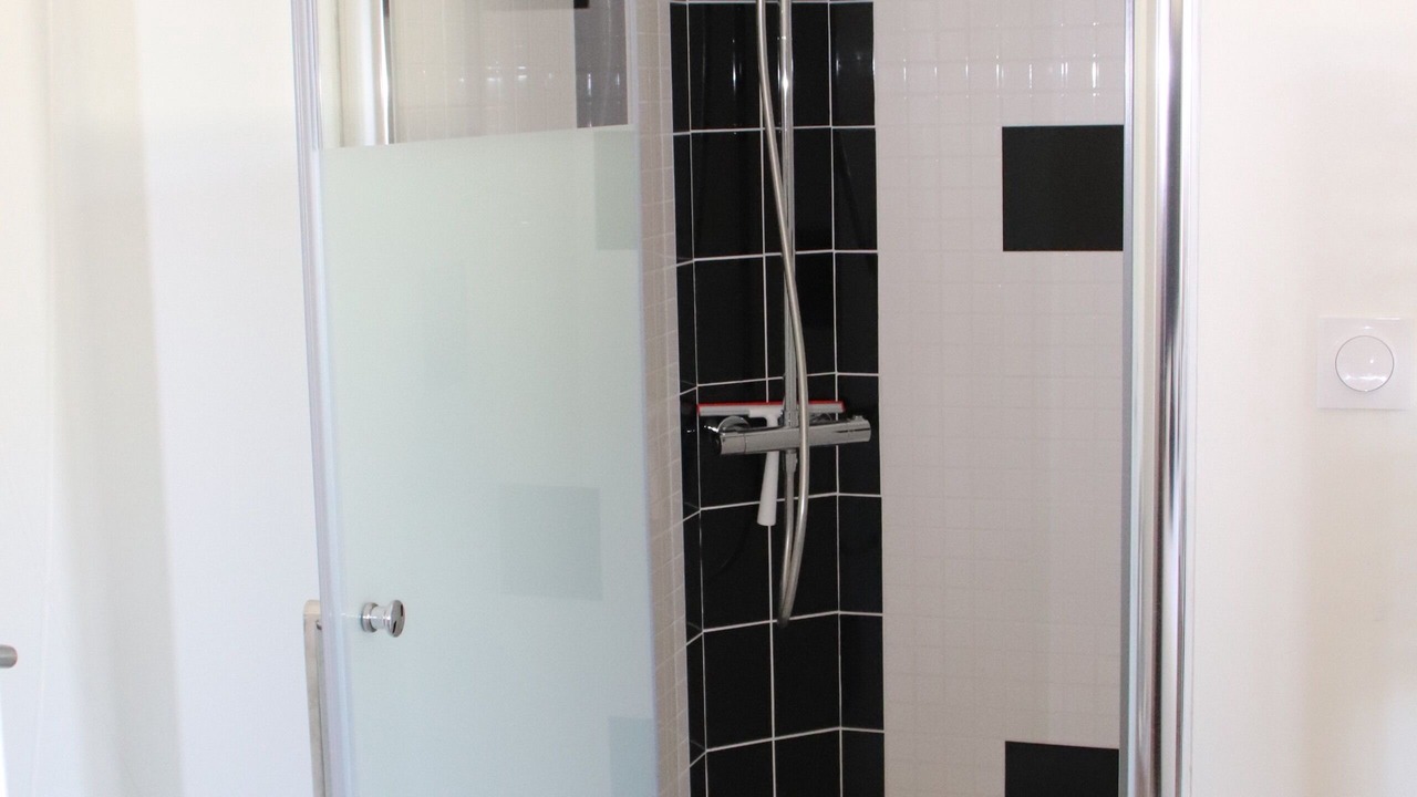 Photo of Bathroom in Saint-Paul-en-Pareds