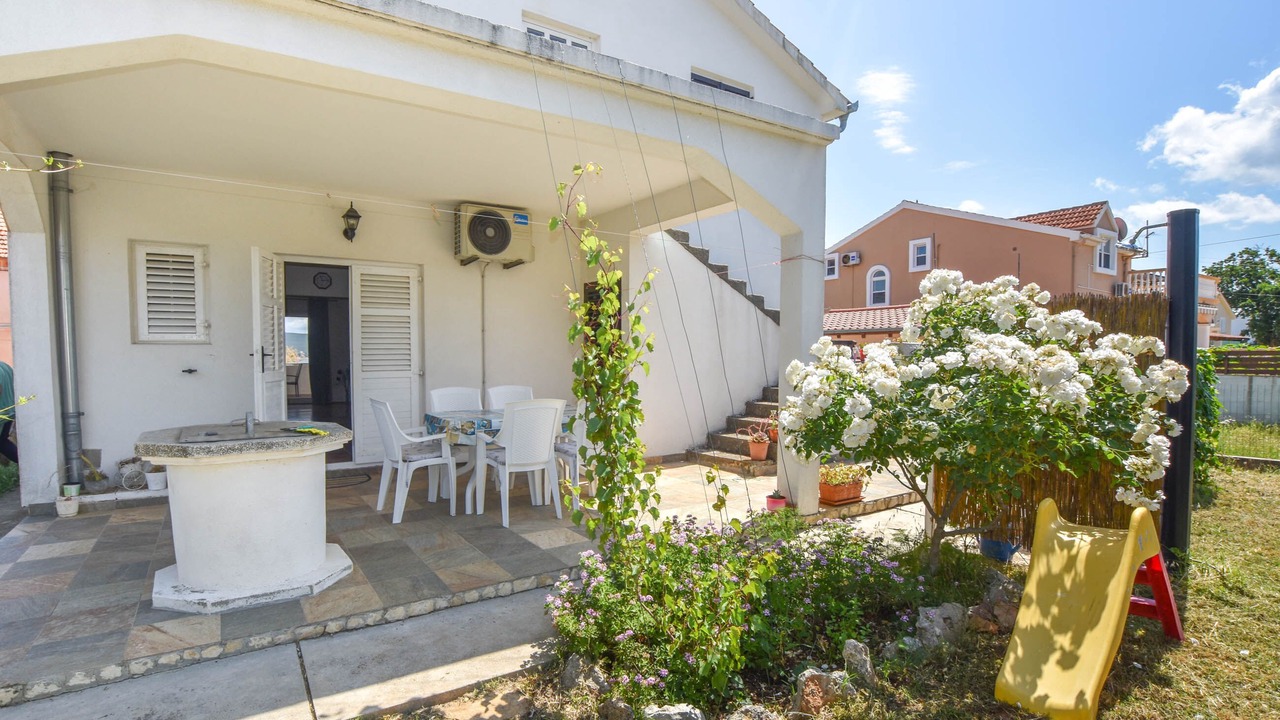 Photo of Outdoor in Nevidane
