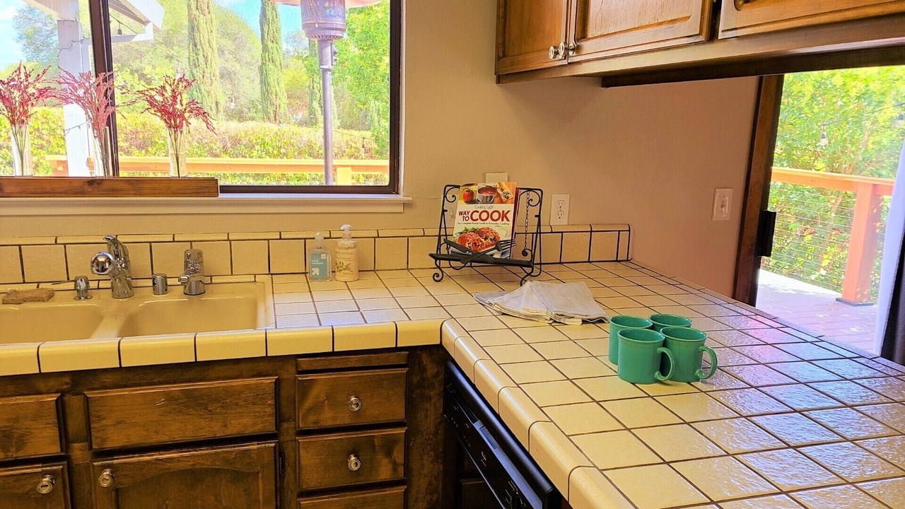 Photo of Kitchen in North Auburn