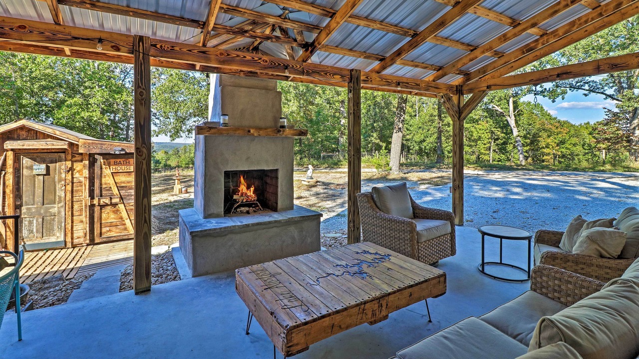 Photo of Livingroom in Elizabeth