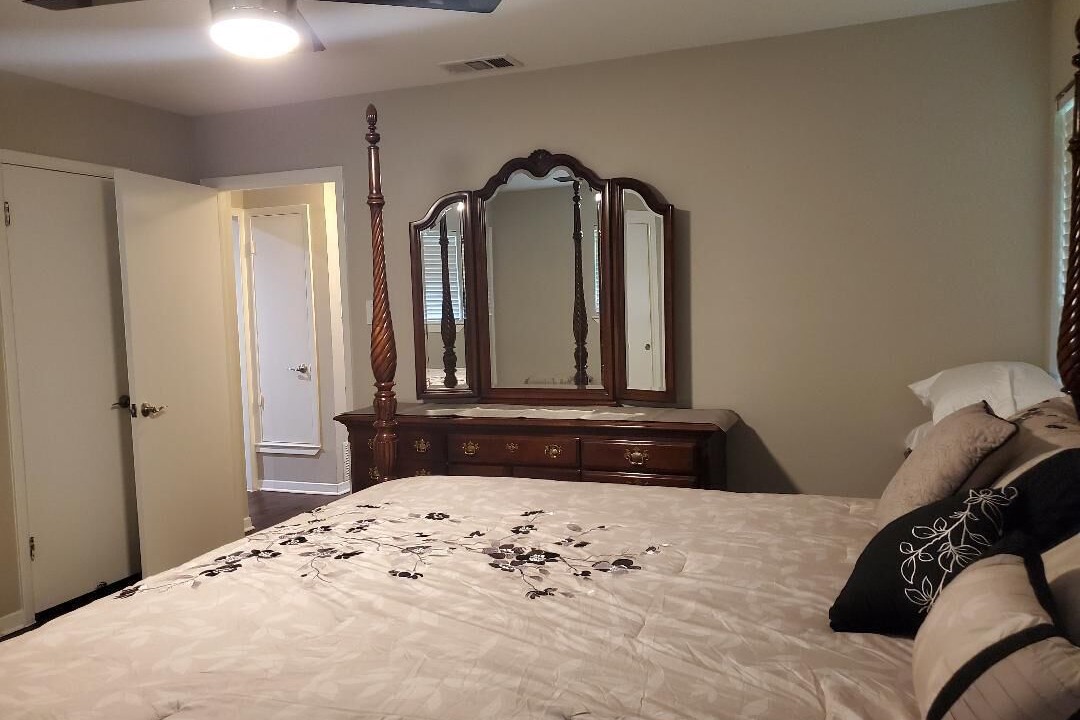 Photo of Bedroom in North San Antonio - SAT
