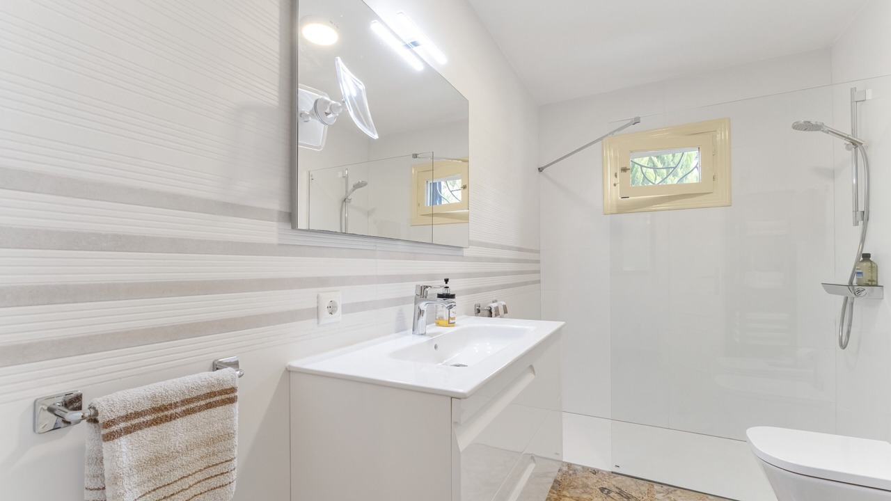 Photo of Bathroom in Cabo Roig