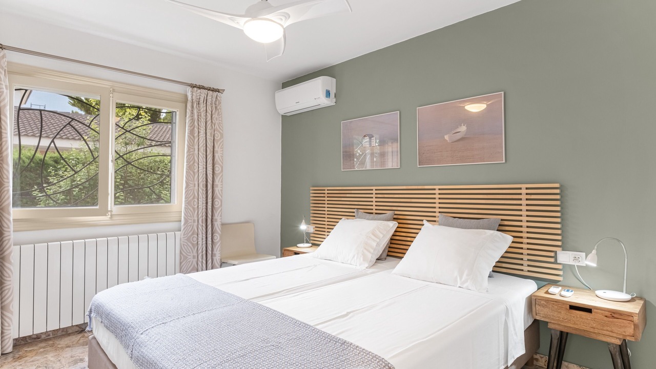 Photo of Bedroom in Cabo Roig